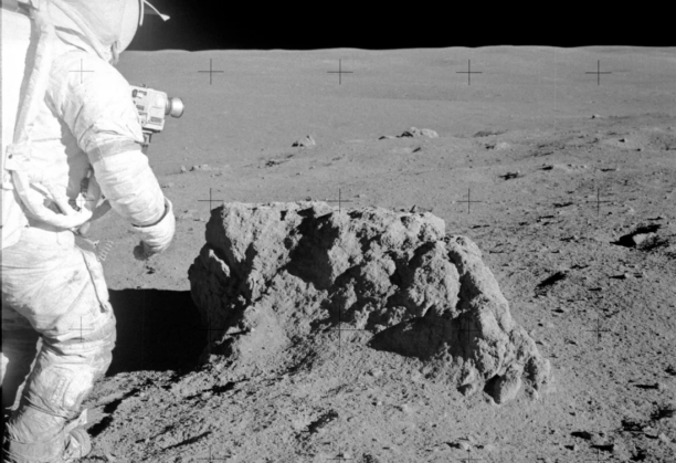 В NASA ищут способы спасения от лунной пыли